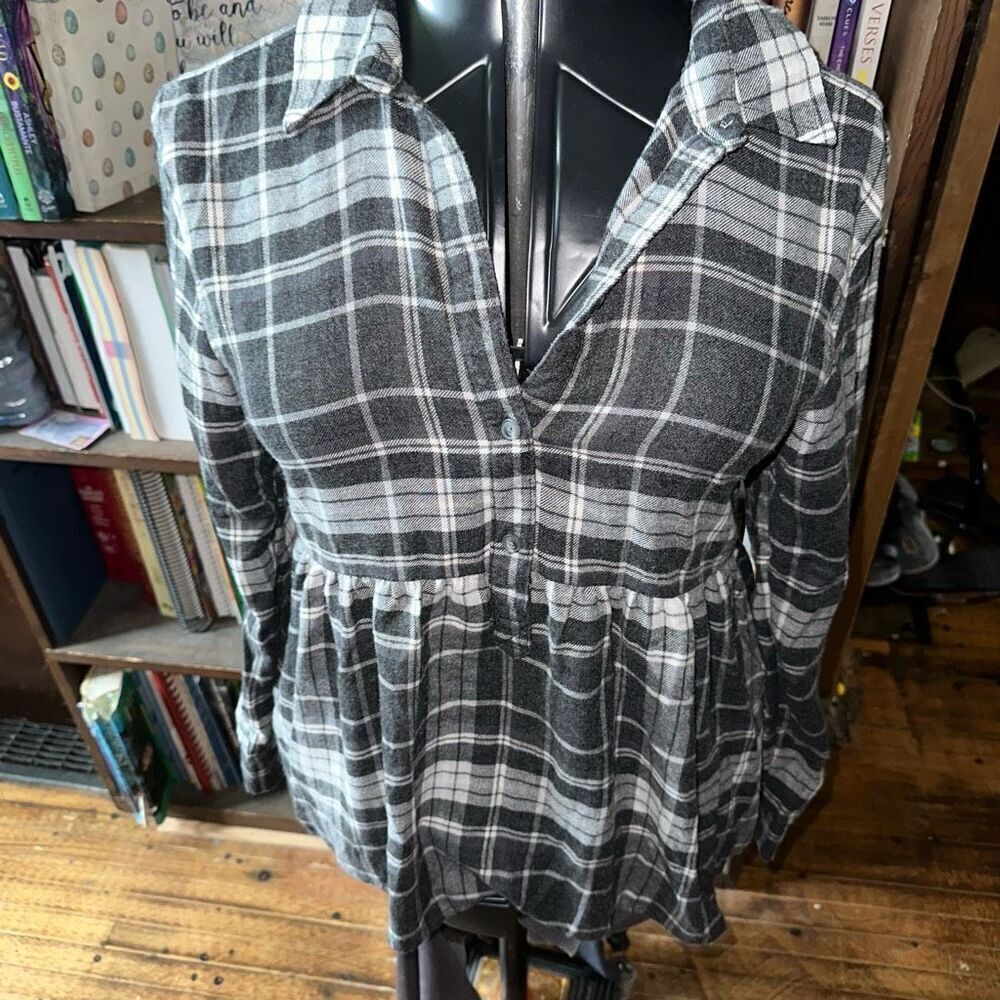 American Eagle gray plaid leggings plaid babydoll top